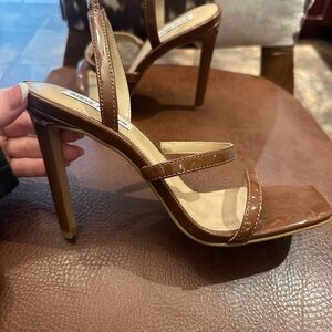 NEW Steve Madden Brown Patent Two-Strap Stiletto Sandals